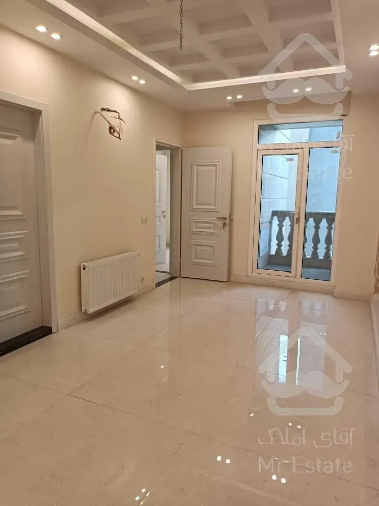 فروش اپارتمان 2 خوابه در خواجه عبدالله