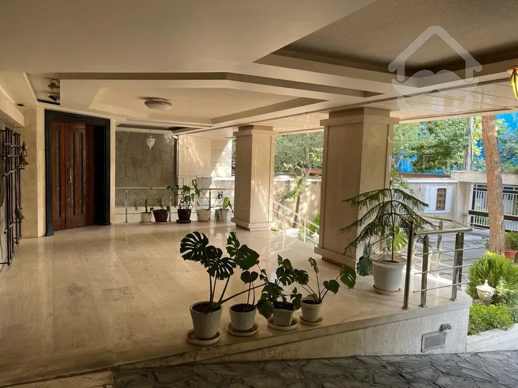 فروش 180 متری دروس