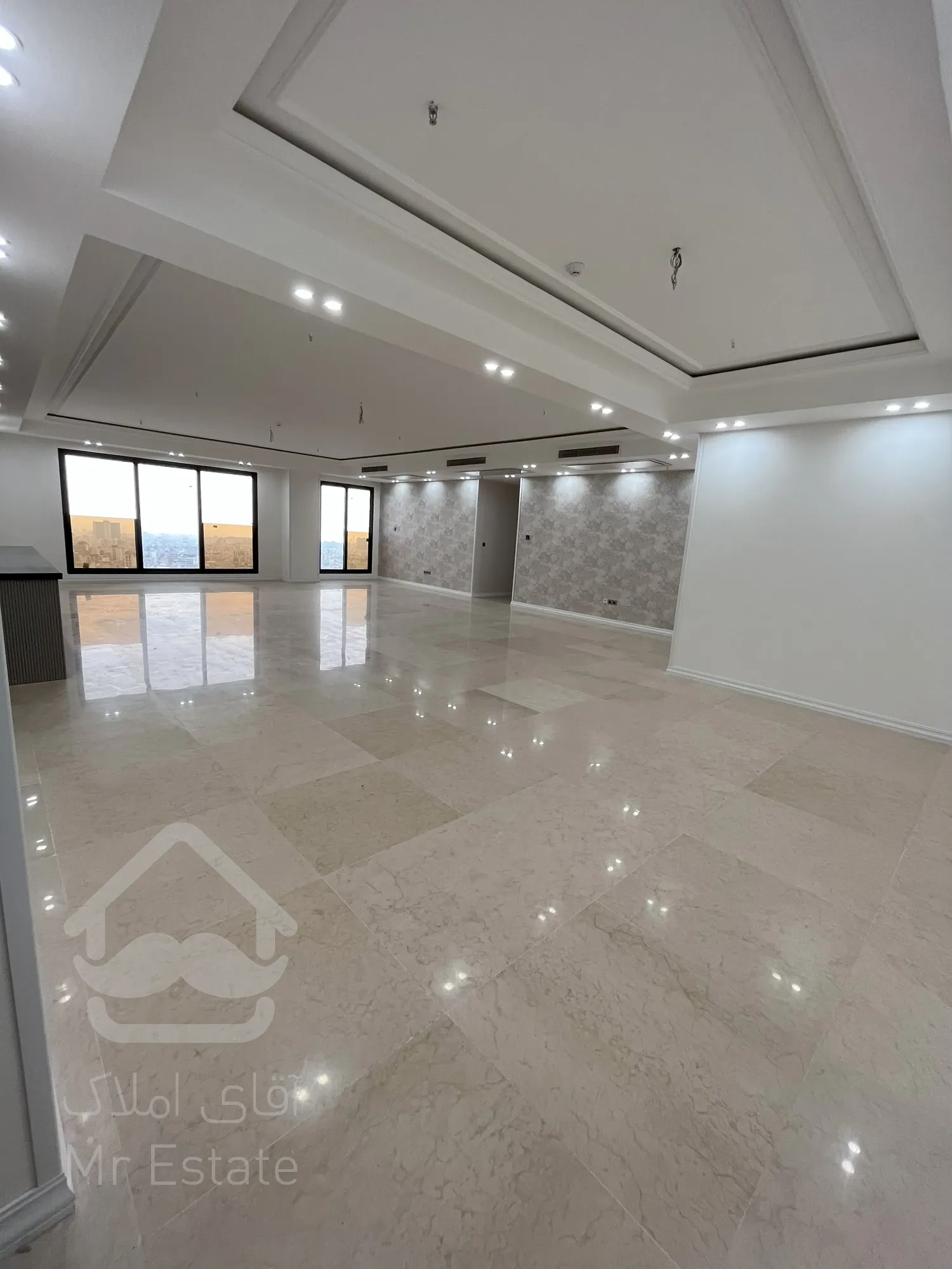 فروش آپارتمان 202 متری 3خواب برج لوکس رونیکاپالاس قیطریه