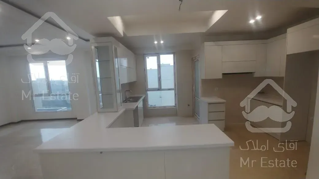 160 متر تاپ لوکیشن دروس