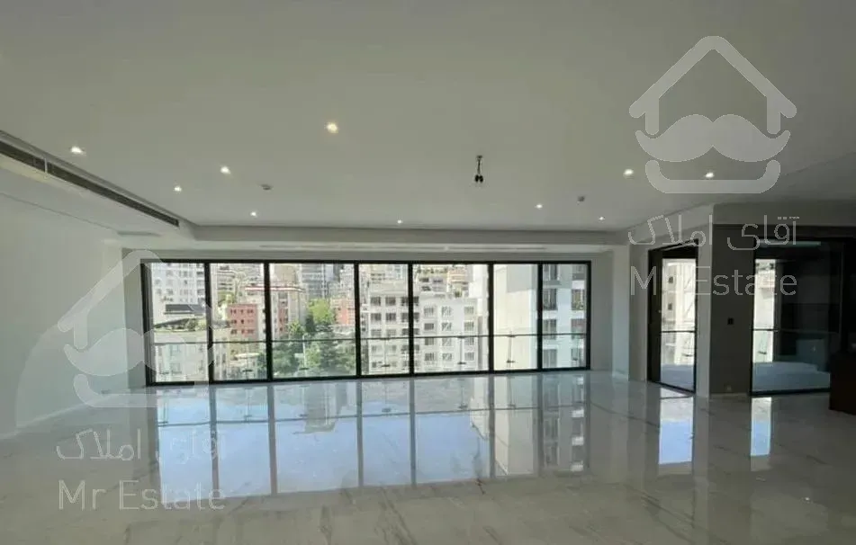 210متر/قیطریه-بهرام/برج باغ فول مشاعات/ویو طهران