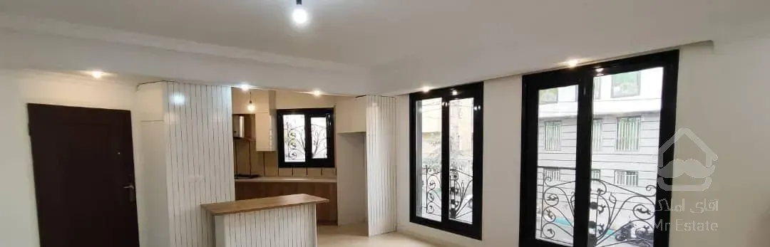 فروش آپارتمان ۸۶ متری ۲ خوابه طبقه ۴ در کوی بیمه