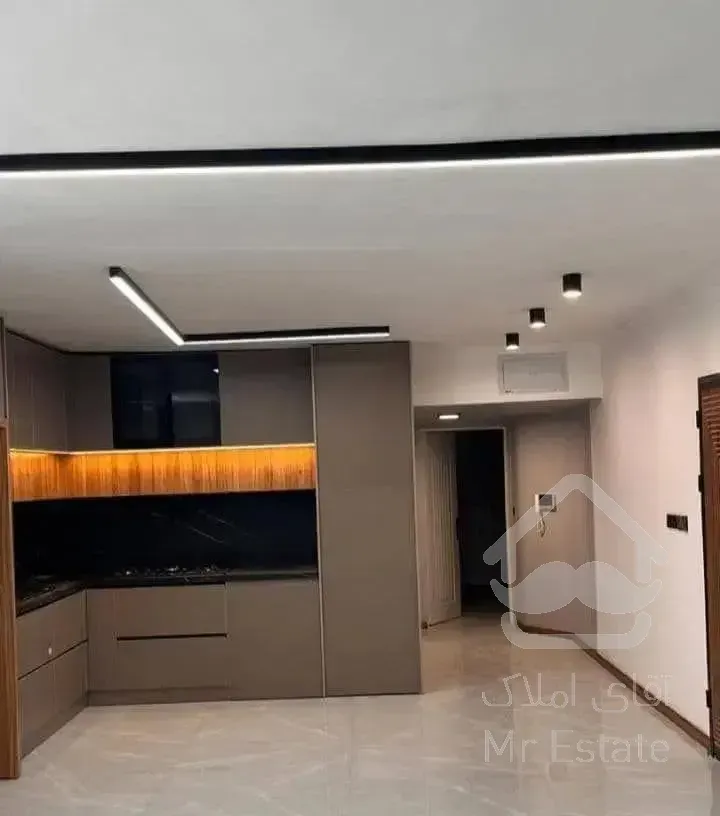 آپارتمان ۱۱۰ متری لادن بسیار شیک و خوش نقشه