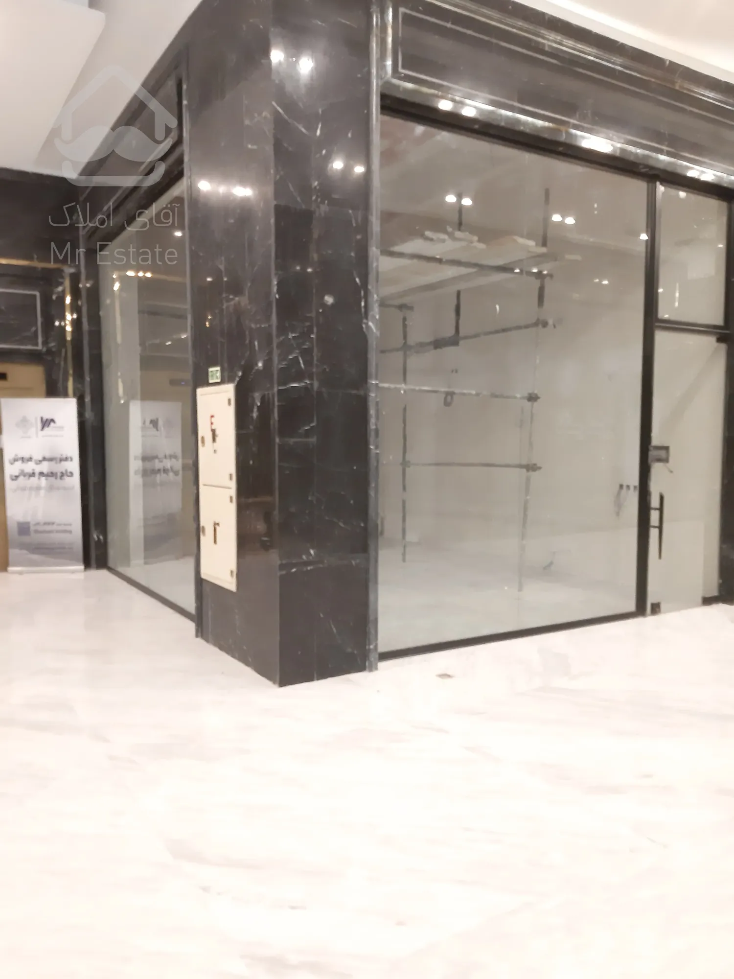 اجاره مغازه 36 متری در رونیکا مال هروی