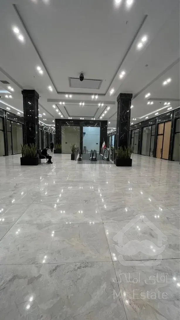 خریدی متفاوت در فضایی خاص / 19 متر تجاری