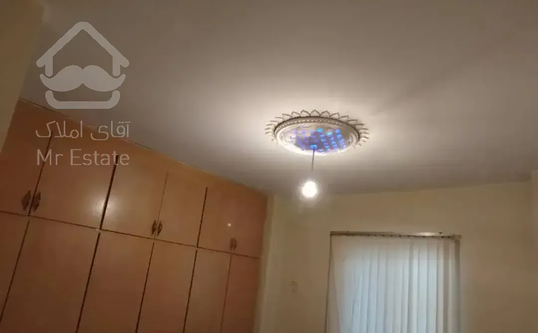 فروش آپارتمان۶۵مترنگین شهرک اندیشه املاک حسین زاده