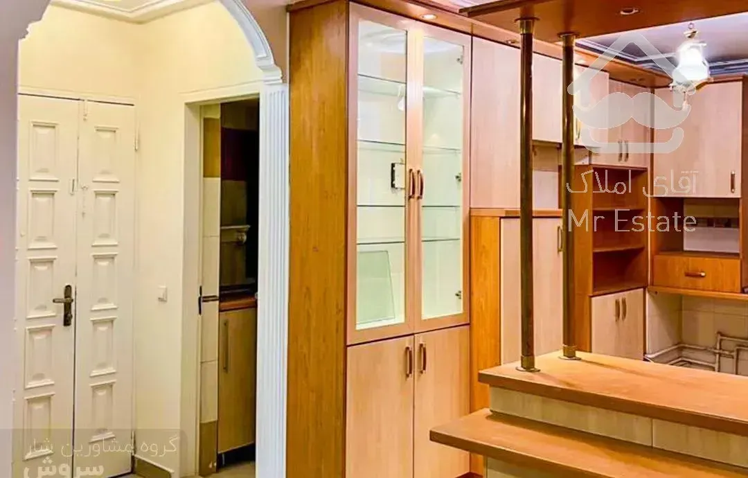 آپارتمان 110 متری 2 خواب مجرد بلامانع