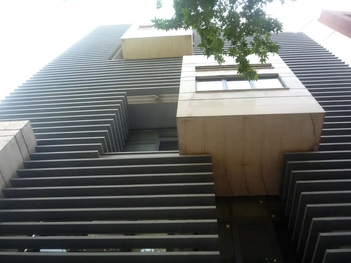 houseImg