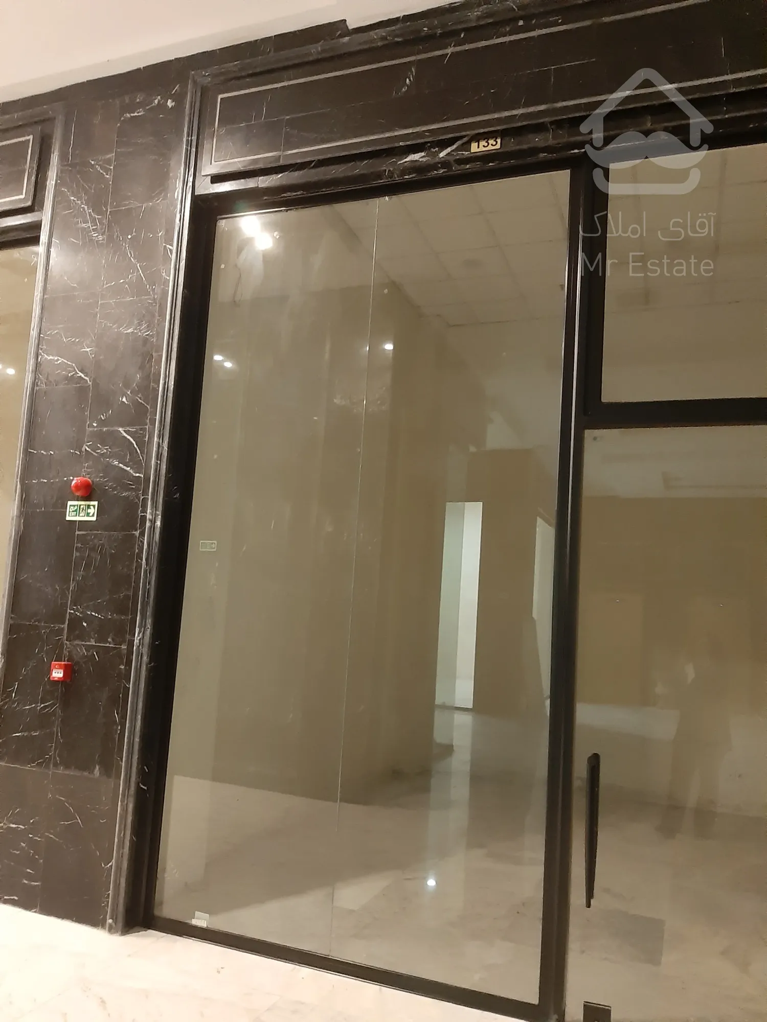 اجاره مغازه در رونیکا مال هروی