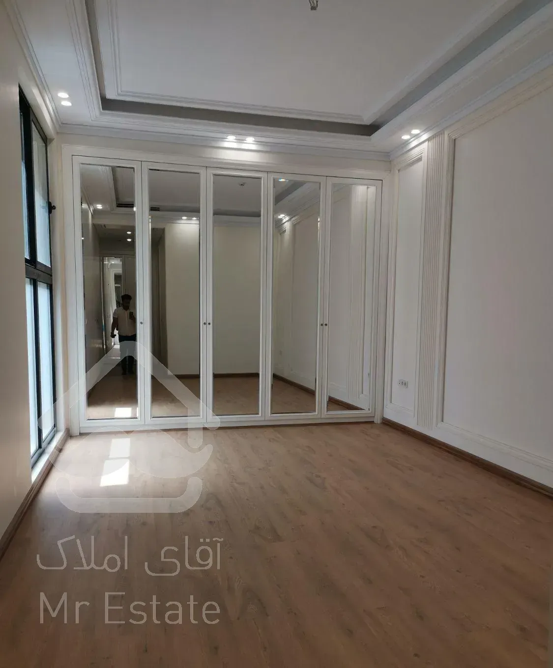 قلب بوستانها ۲۷۰ متر/۳ساله/ویو ابدی/فول مشاعات