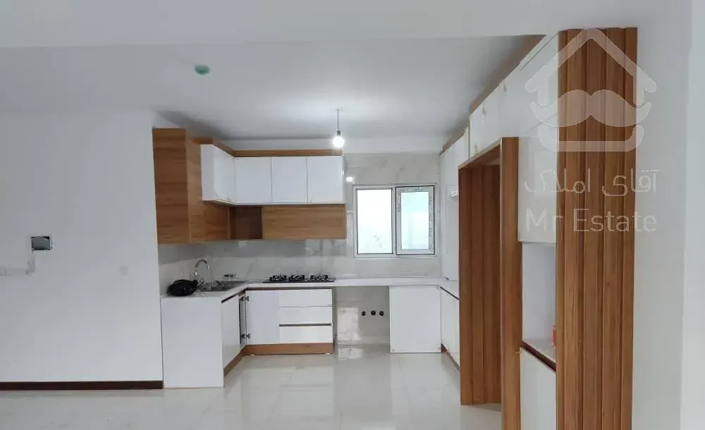 فروش آپارتمان ۱۰۰ متری نوساز ویو ابدی طبقه هفتم