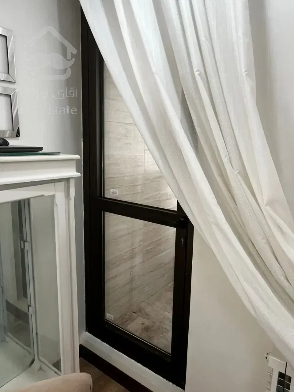 آپارتمان 110 متری ، شناور در نور ، بازسازی با متریال درجه ۱ ، مهستان