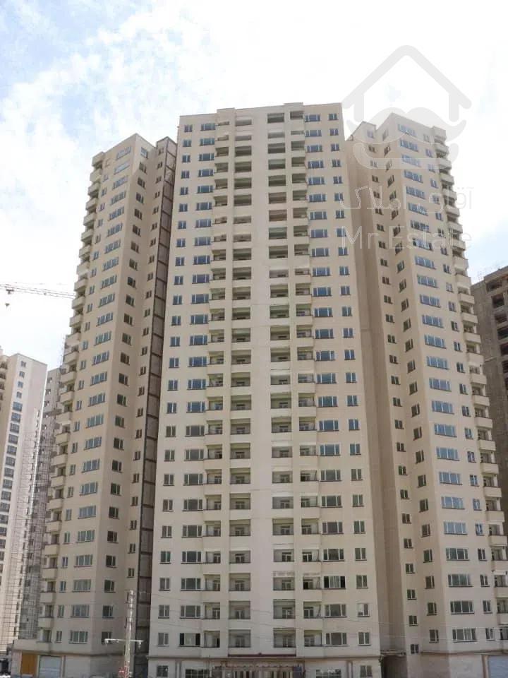 ۱۱۷ متر منطقه ۲۲ بلوار اردستانی غرب دریاچه چیتگر