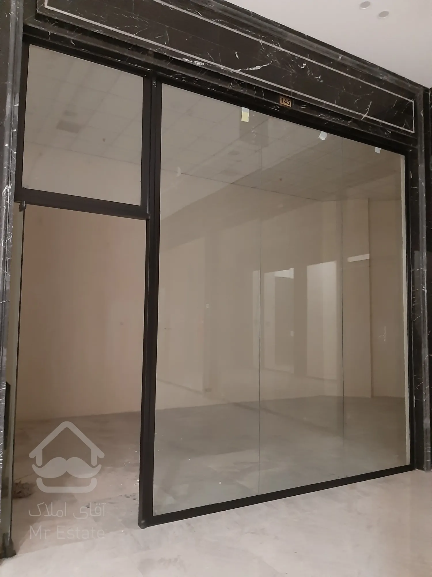 اجاره مغازه در رونیکا مال پاسداران با سه ماه تنفس