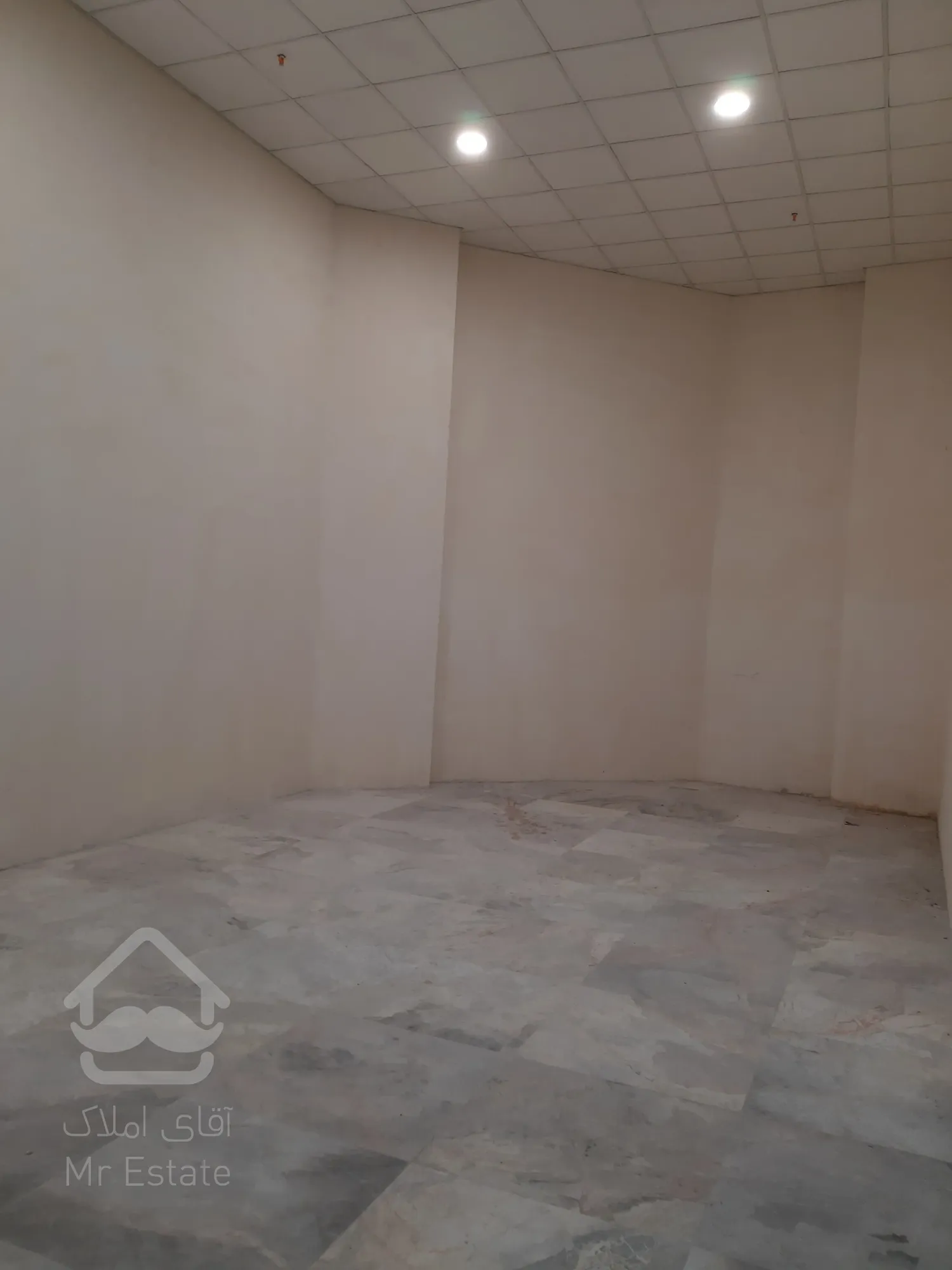 فروش مغازه لاکچری در رونیکا مال هروی