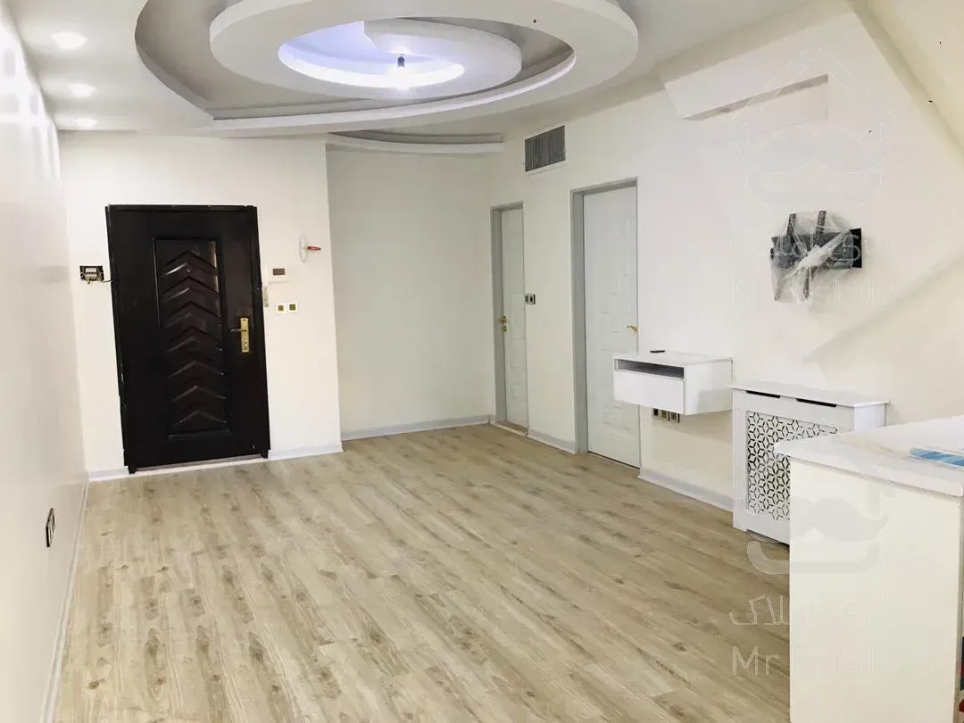 رهن و اجاره 95 متری دیباجی