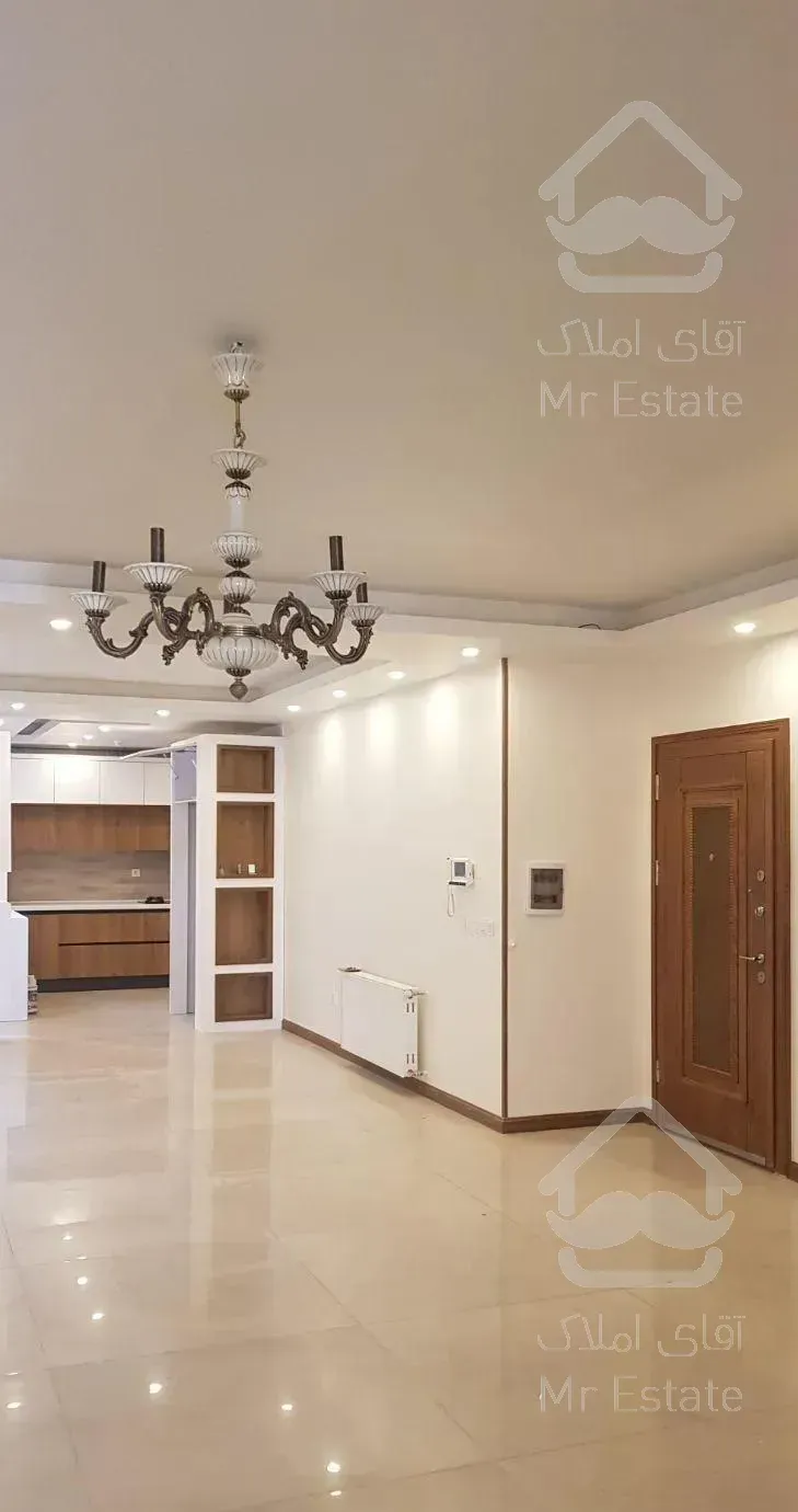 ۱۷۰متر۳خواب نوساز۲پارکینگ