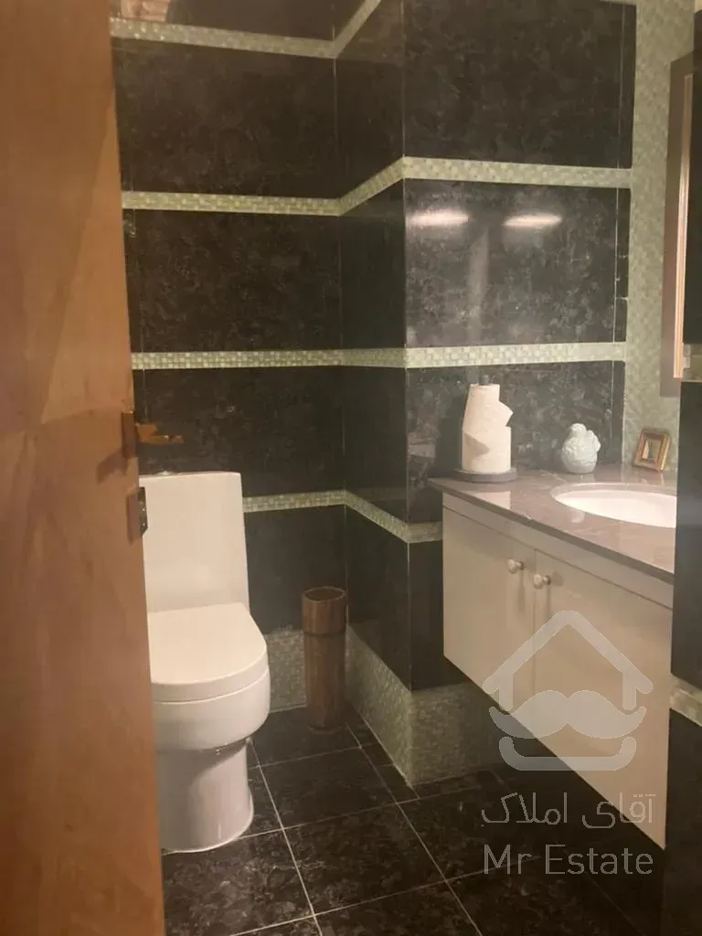 فروش اپارتمان 137 متری زعفرانیه