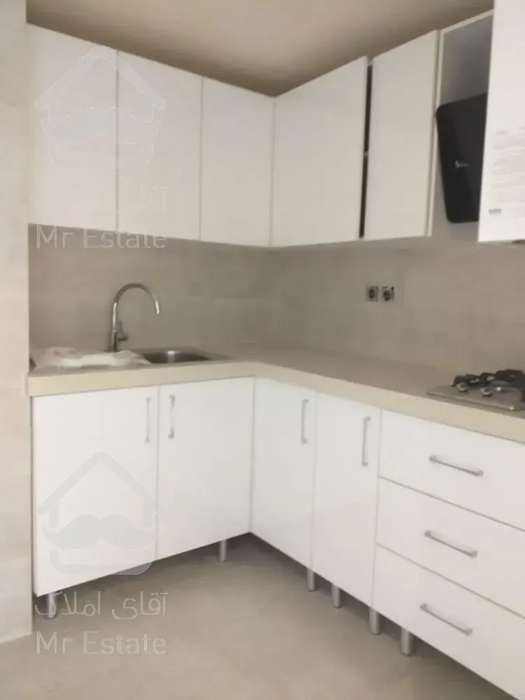 اجاره و رهن دفتر کار سند اداری جردن 350  متر اکازيون