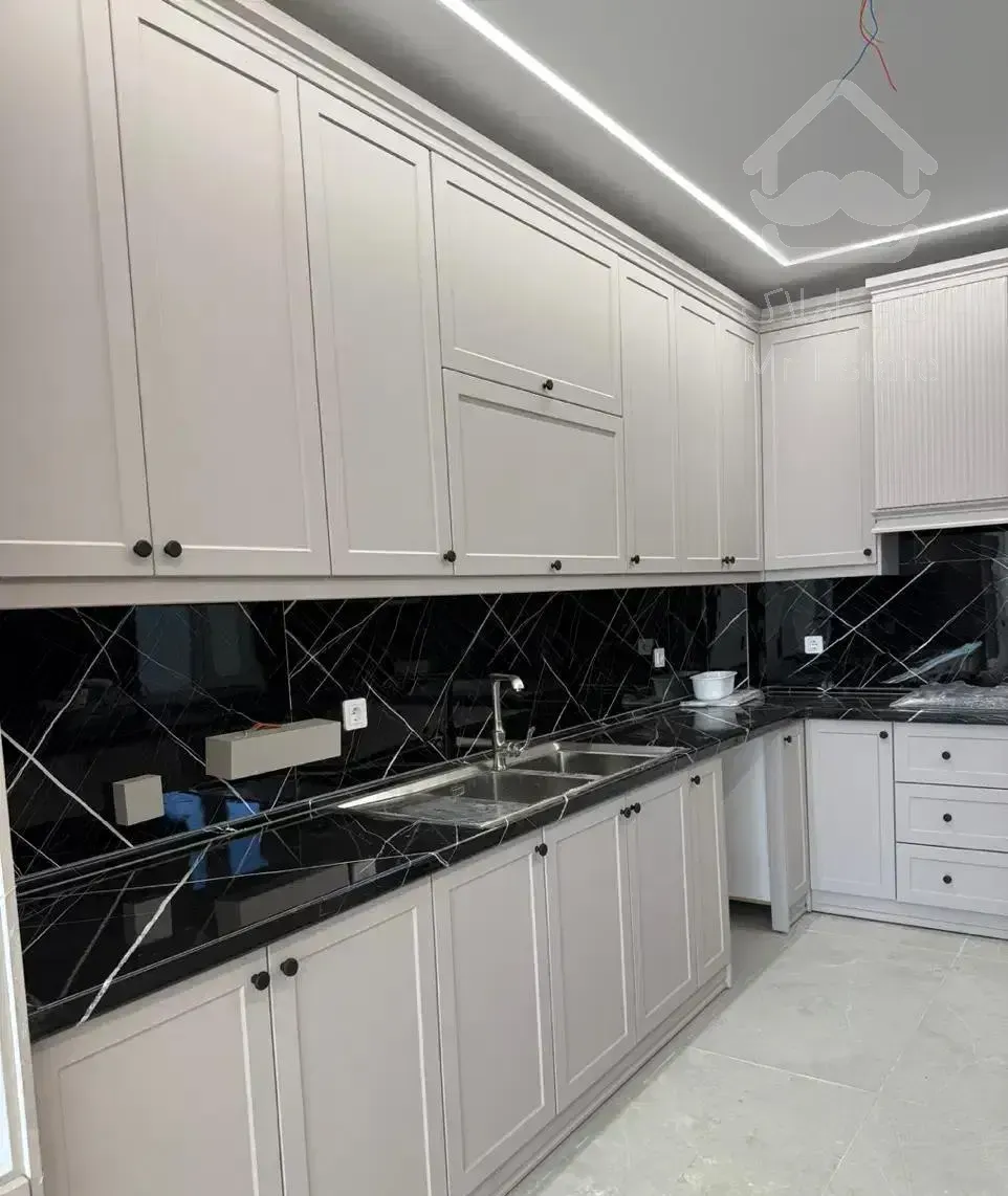 رهن اپارتمان نوساز با روف گاردن