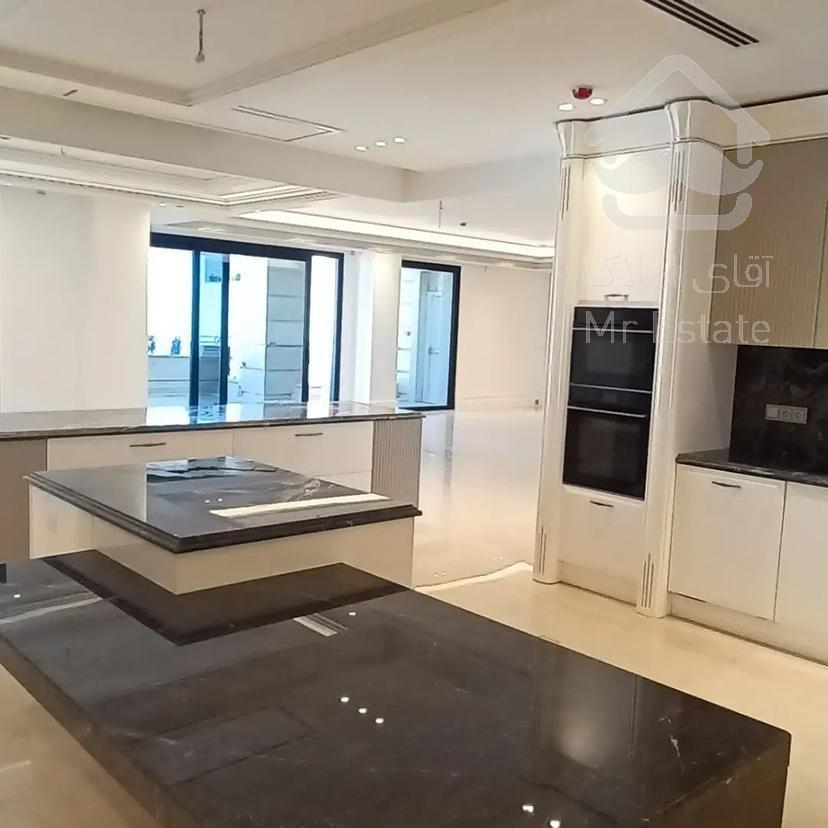 فروش آپارتمان ۱۵۷ متری در فرمانیه