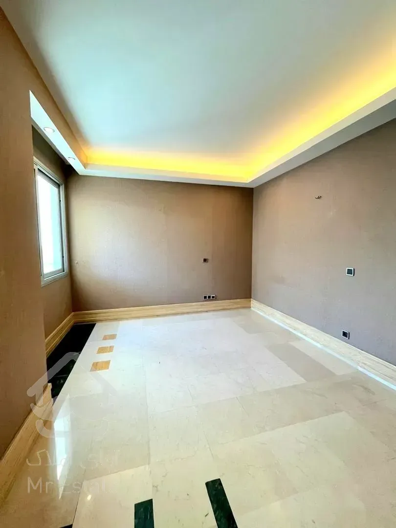 فروش اپارتمان 131 متری زعفرانیه