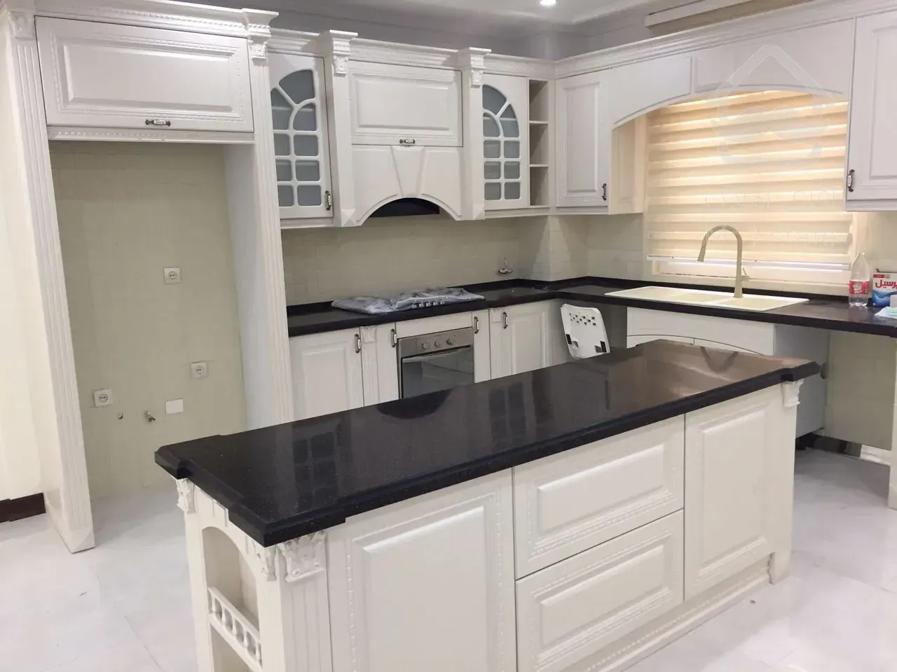 اجاره 140 متری اختیاریه