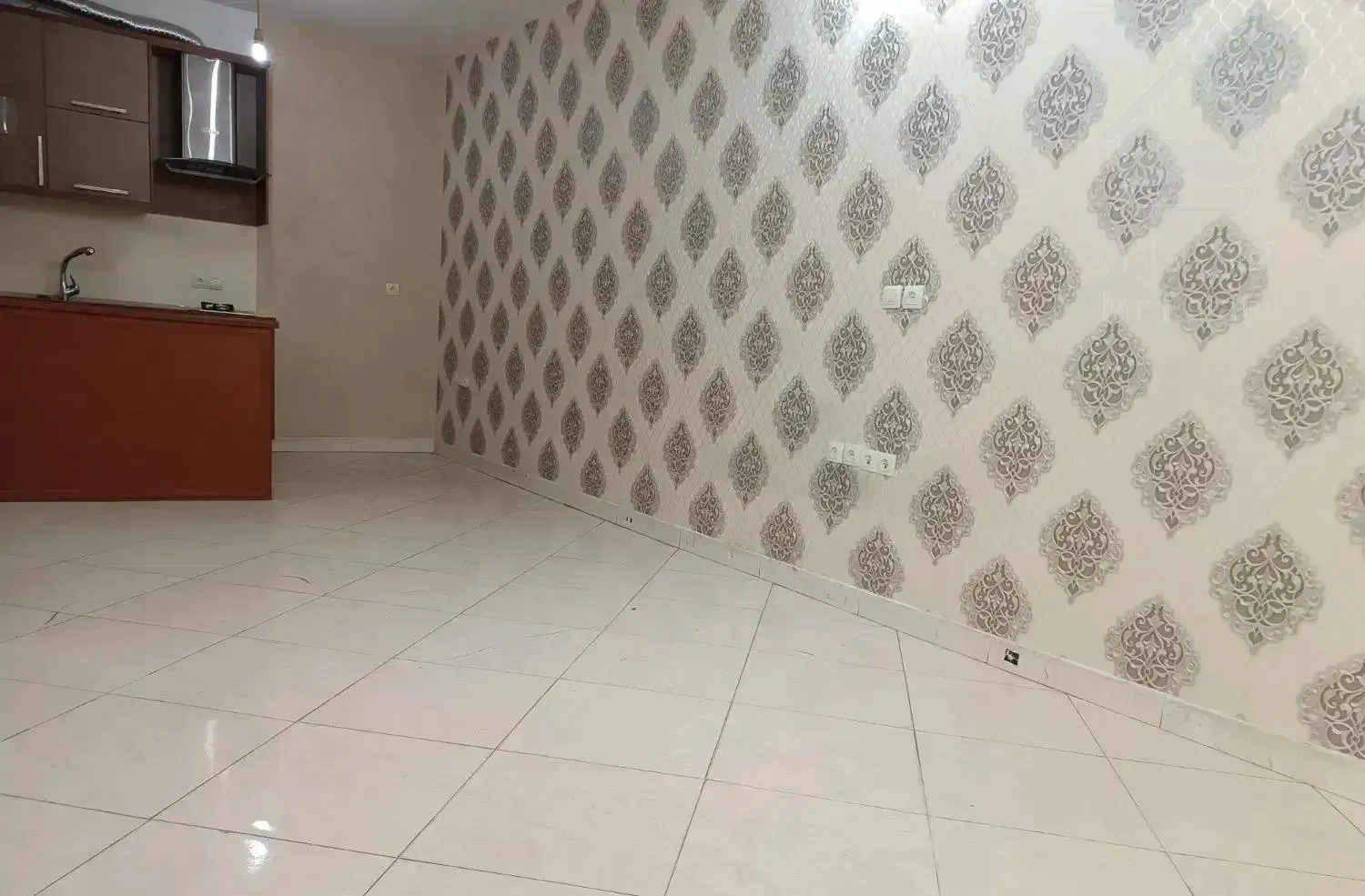 ۴۰متر طبقه اول تکواحدی میدان الغدیر دلاوران