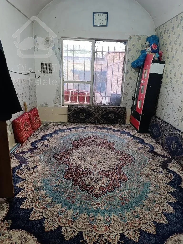 فروش خانه ویلایی حیاط دار بزرگ