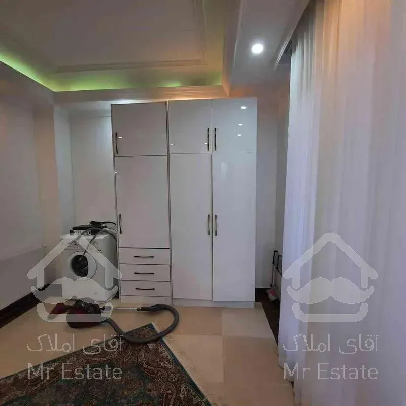 ویلا 610 متر استخر دارتریبلکس چهارصد دستگاه