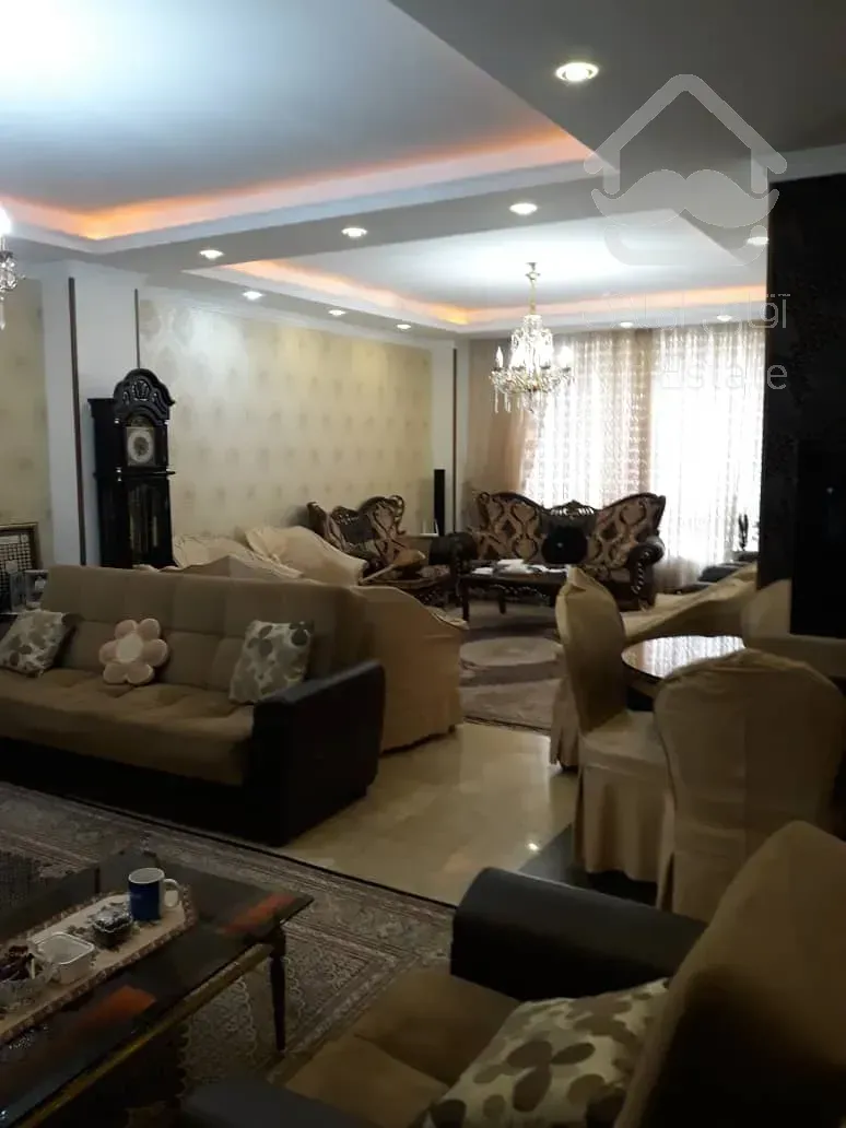 فروش آپارتمان ۷۸ متر سالن‌پرده‌خور در فردوس