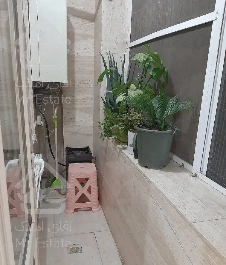 آپارتمان 73 متری ** خیابان انصاری **