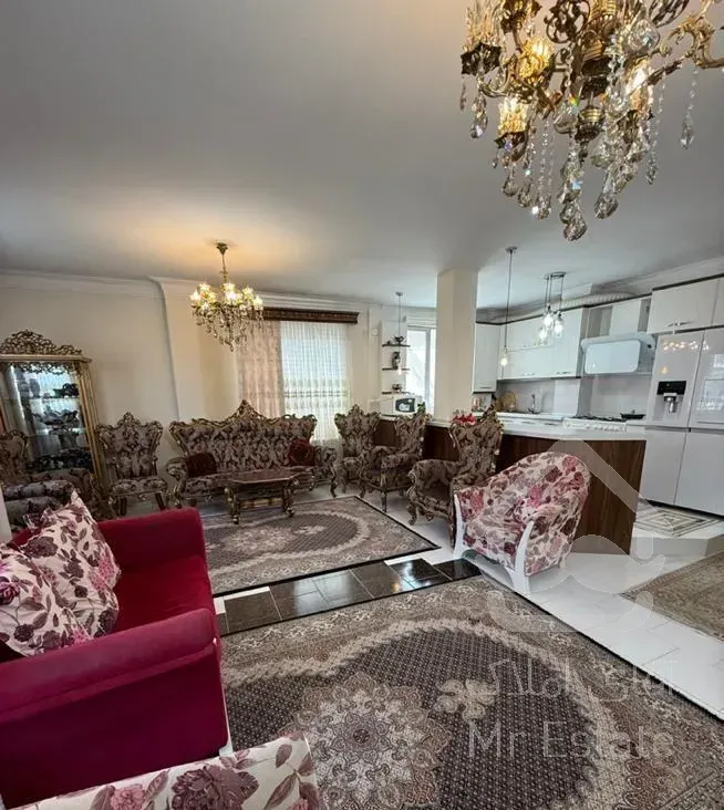 فروش آپارتمان۱۰۴ متری ۳ خوابه طبقه ۳ بر اسدی منش