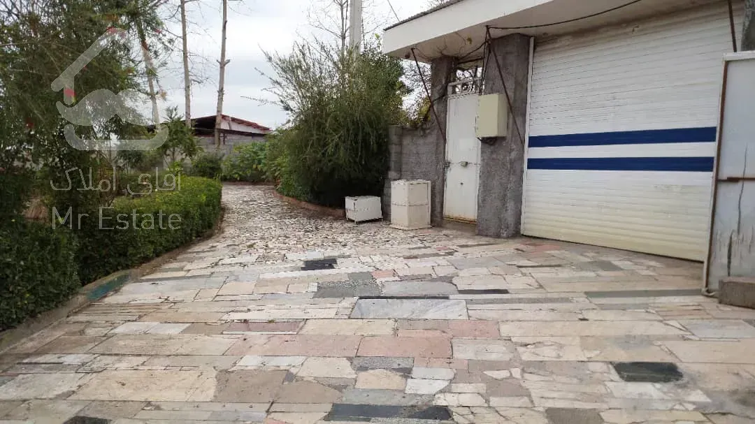 موقعیت استثنایی دو ویلا با تمام مجوز و امکانات در مجاورت استخر ماهی