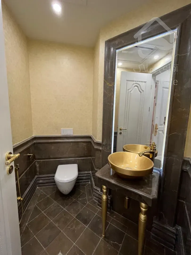 فروش اپارتمان  130 متری زعفرانیه