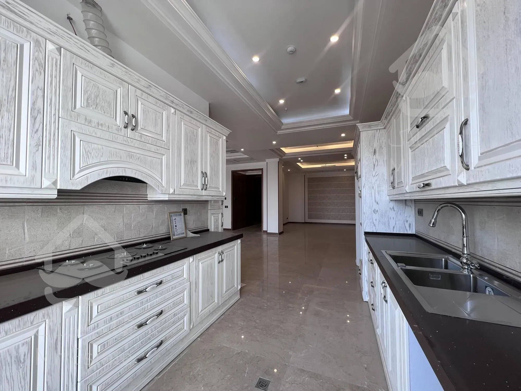 فروش واحد۱۸۶متری، فرمانیه