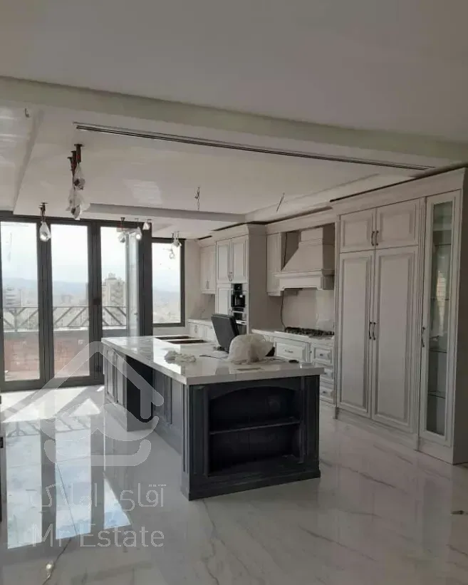 فروش 200 متری پاسداران