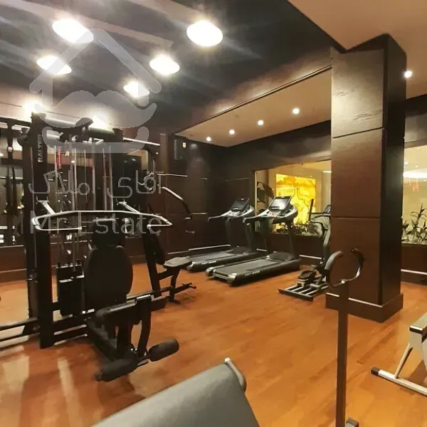 فروش 200 متری پاسداران