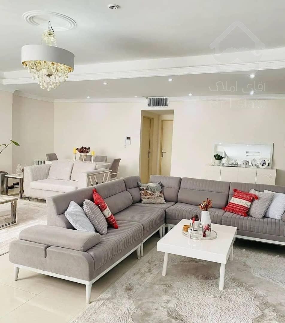 80متر+10مترپاسیو/2خواب/غرق نور/بلوار فردوس