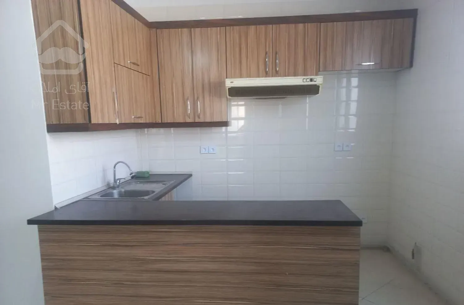 اجاره آپارتمان ۴۰ متری ۱ خوابه طبقه ۲ در جی