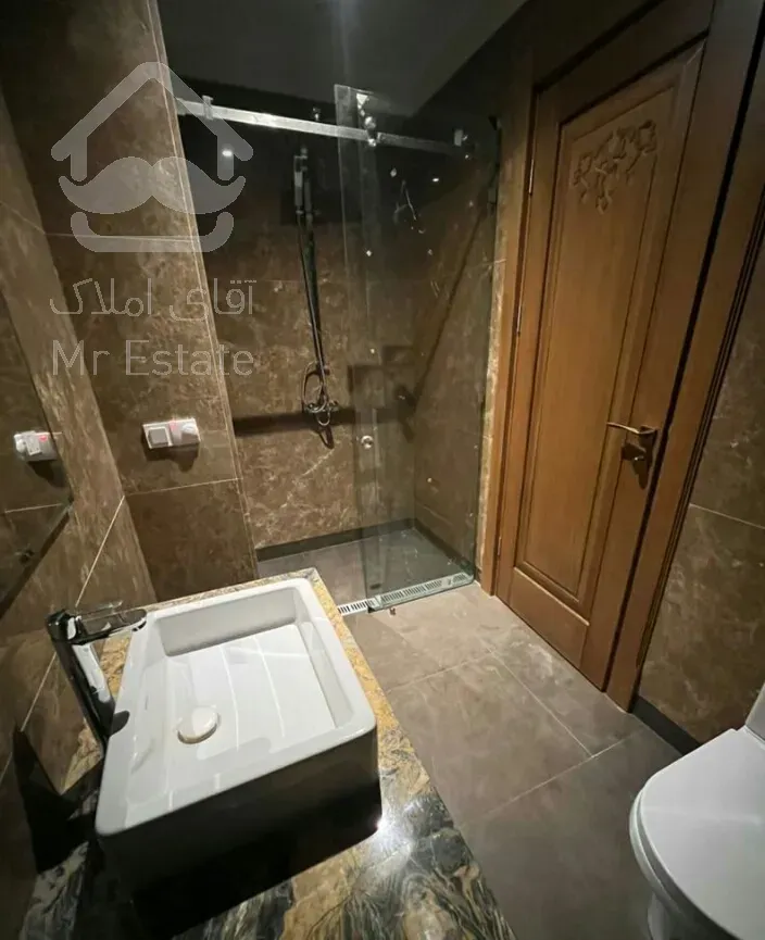 اجاره 240 متری دیباجی جنوبی