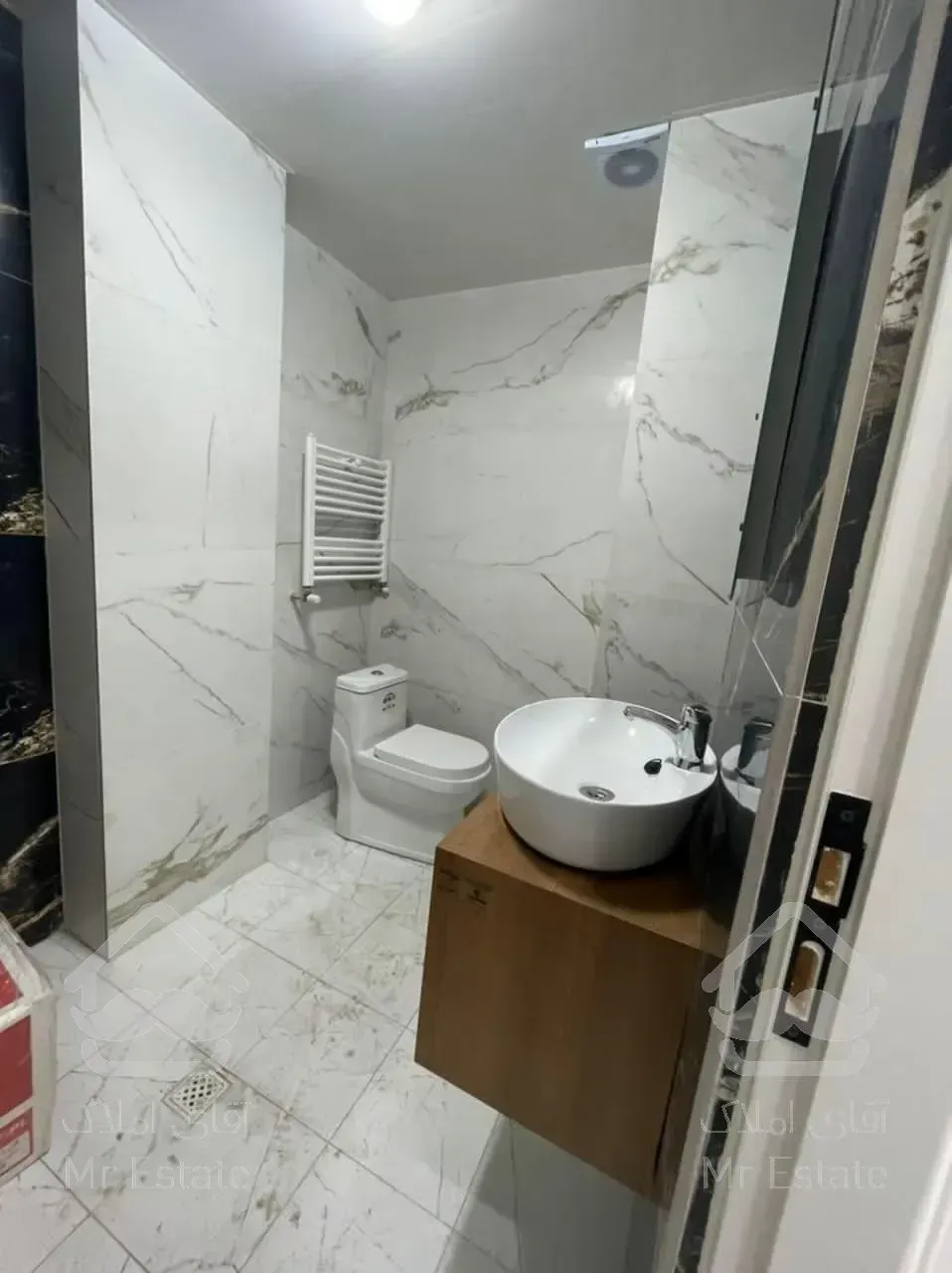 اپارتمان تک واحده مدرن ساحلی 135 متر سرخروود