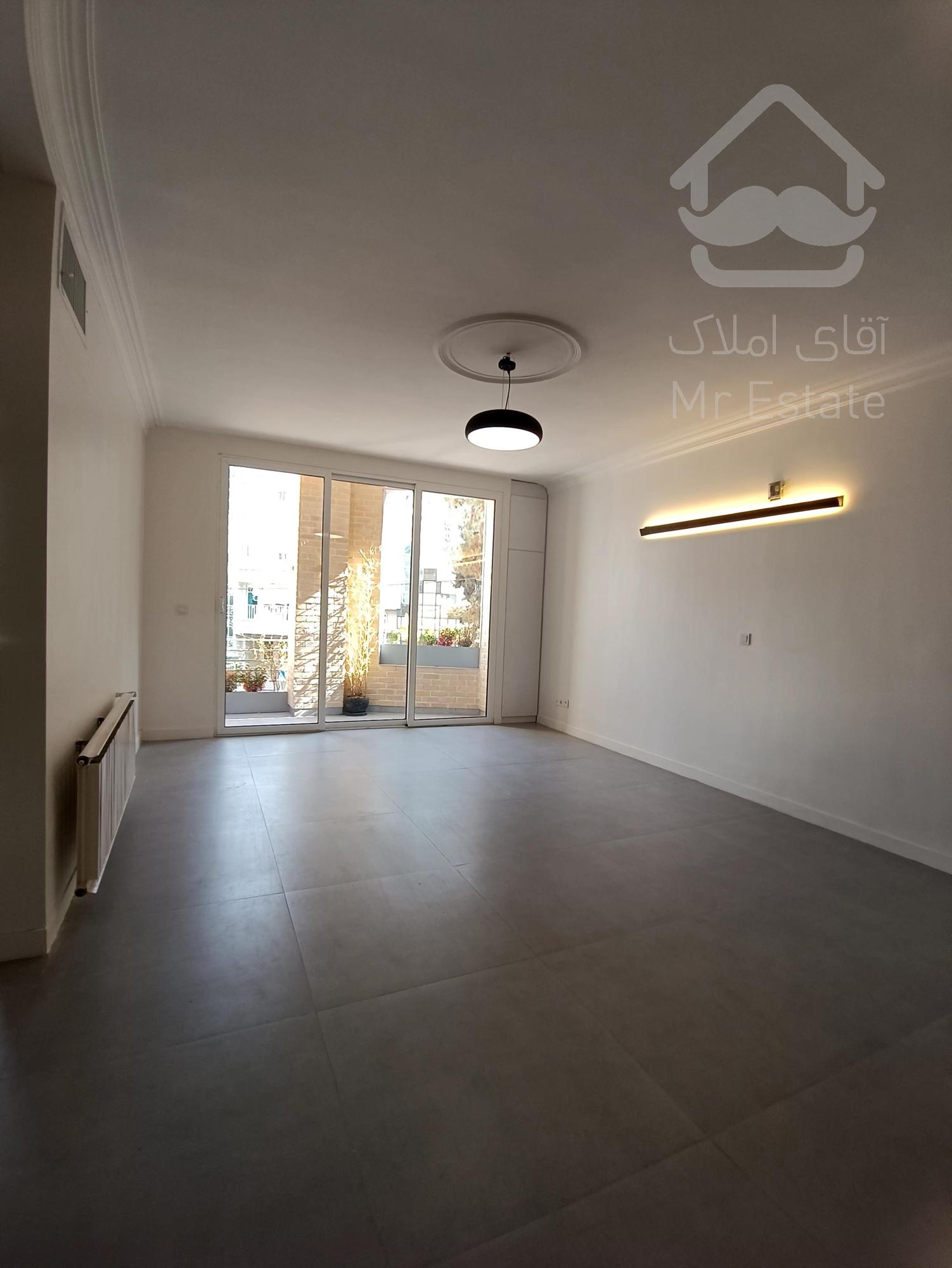 ۷۸متر/اباذر/دیزاین شده/سالن پرده خور