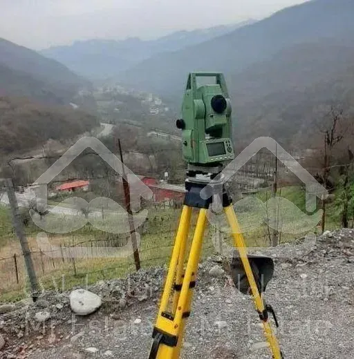 نقشه برداری و تفکیک اراضی و تهیه نقشه جهت سند