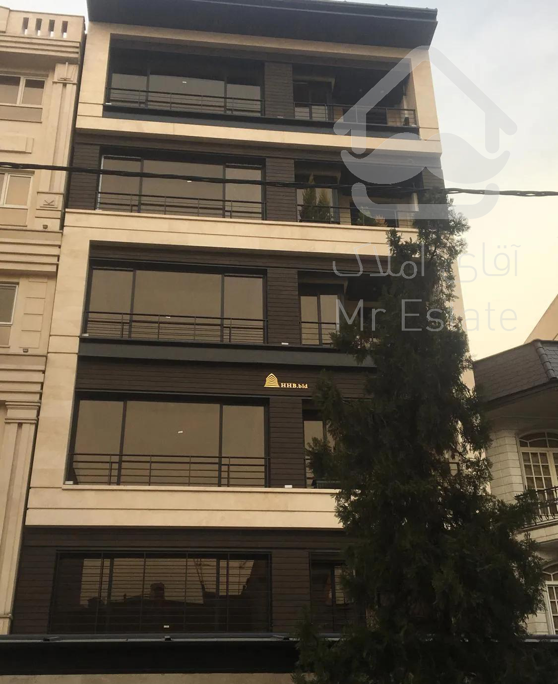 مرزداران ۱۶۵ متر اپارتمان