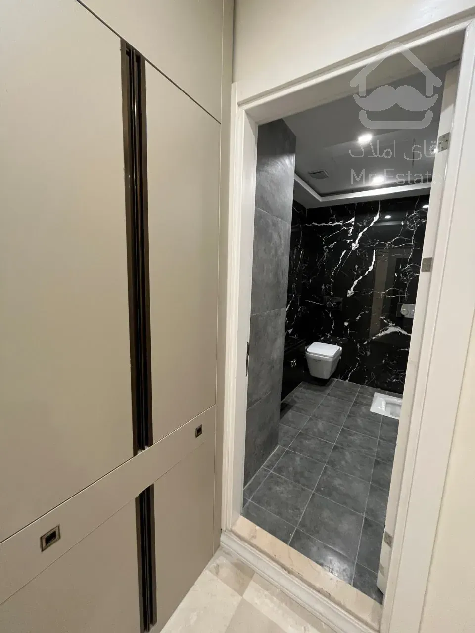 فروش برج 217متری 3 خواب در قیطریه برج مدرن و هتلینگ