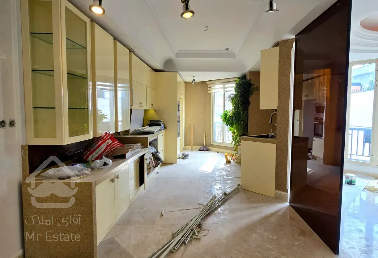 فروش اپارتمان 190 متری زعفرانیه