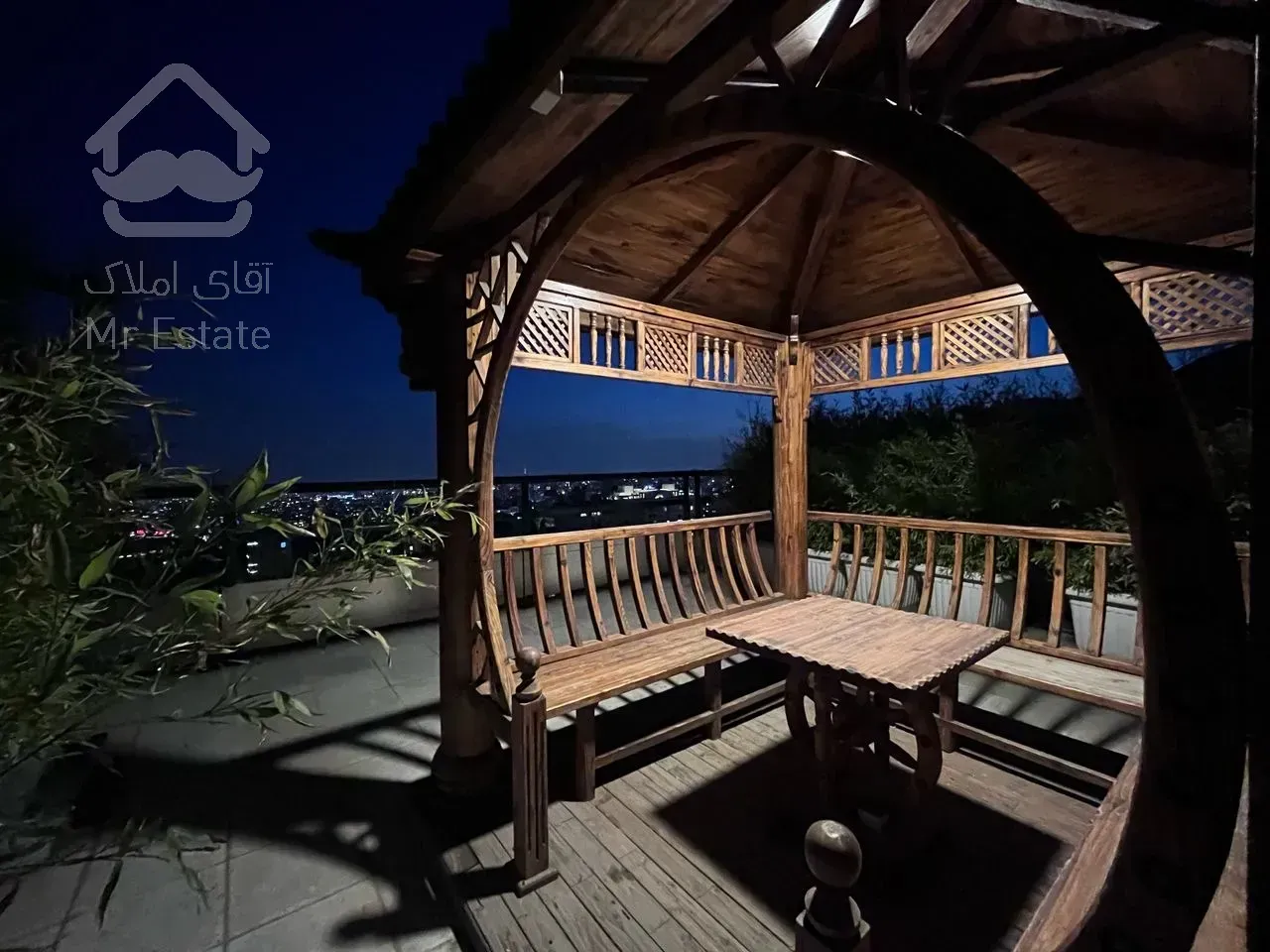 نیاوران ۲۳۰ متر ۳خواب