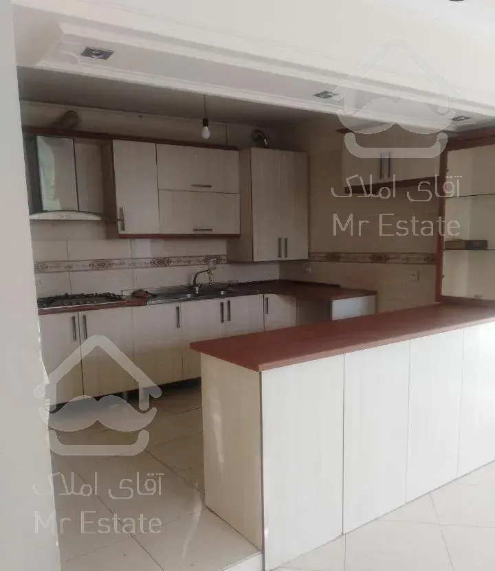 95 متری سه خوابه ده ونک