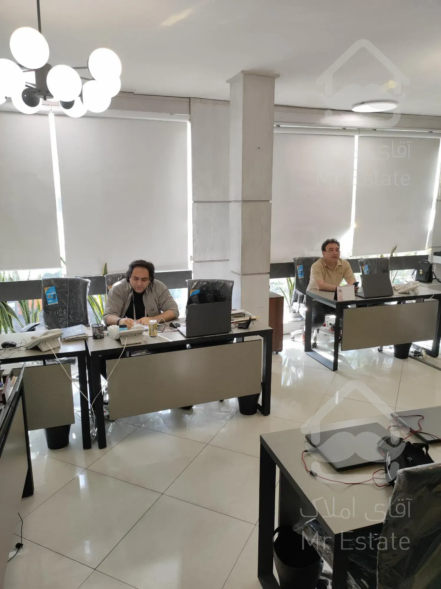 بر شریعتی  سند اداری ۱۲۰ متر تابلوخور شیک